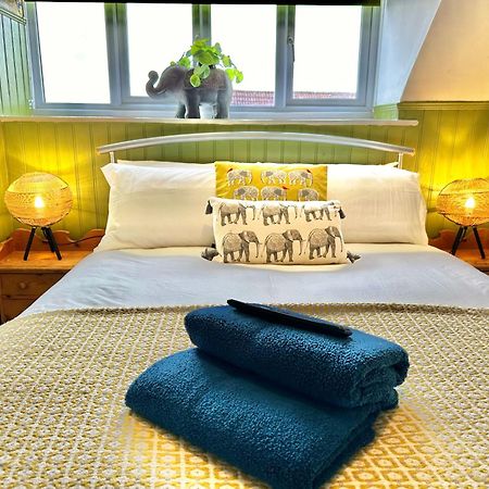 Lemur Lodge - Boutique Apartments - Short Stroll To The Beach Bournemouth Eksteriør billede