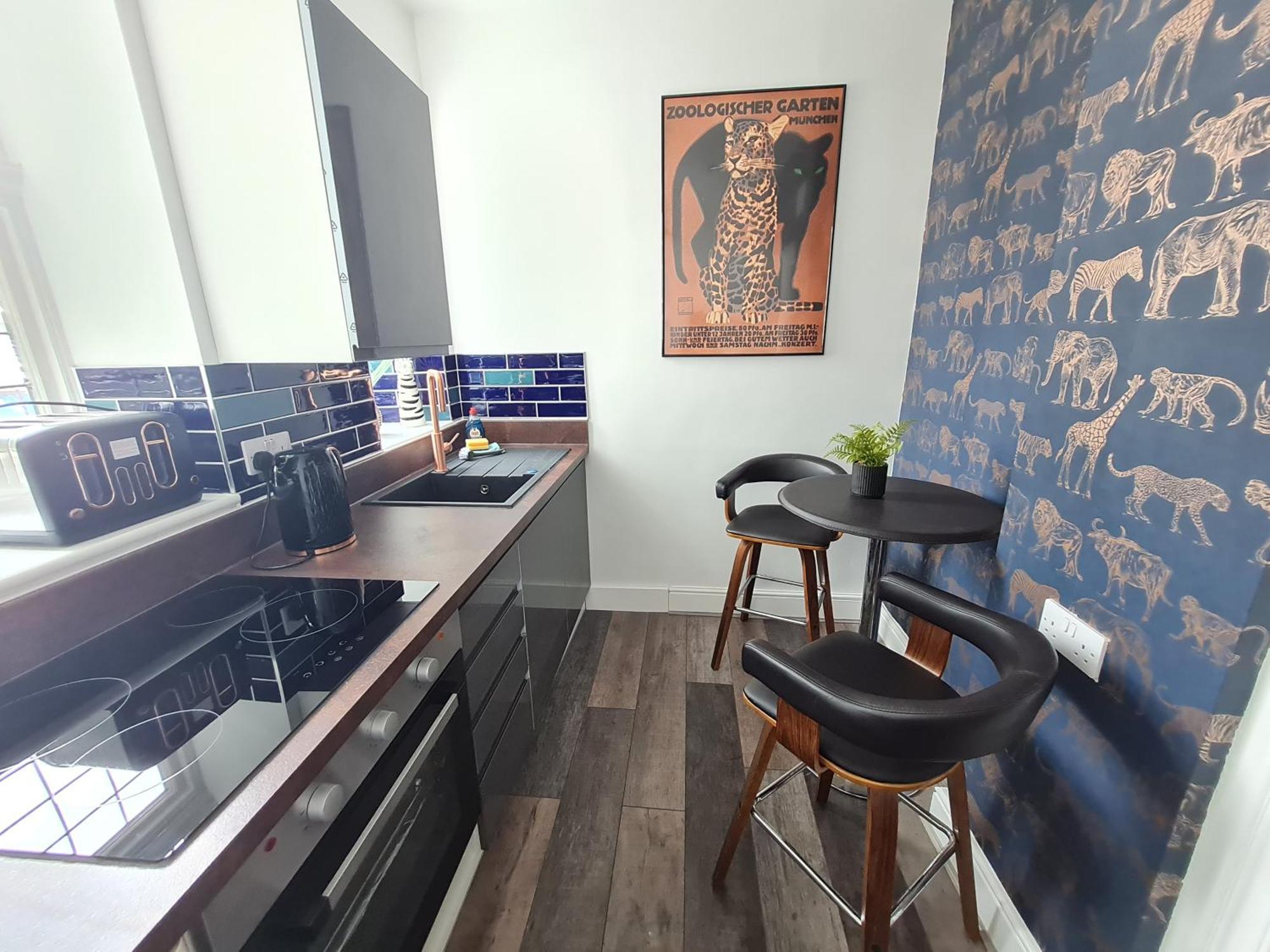 Lemur Lodge - Boutique Apartments - Short Stroll To The Beach Bournemouth Eksteriør billede