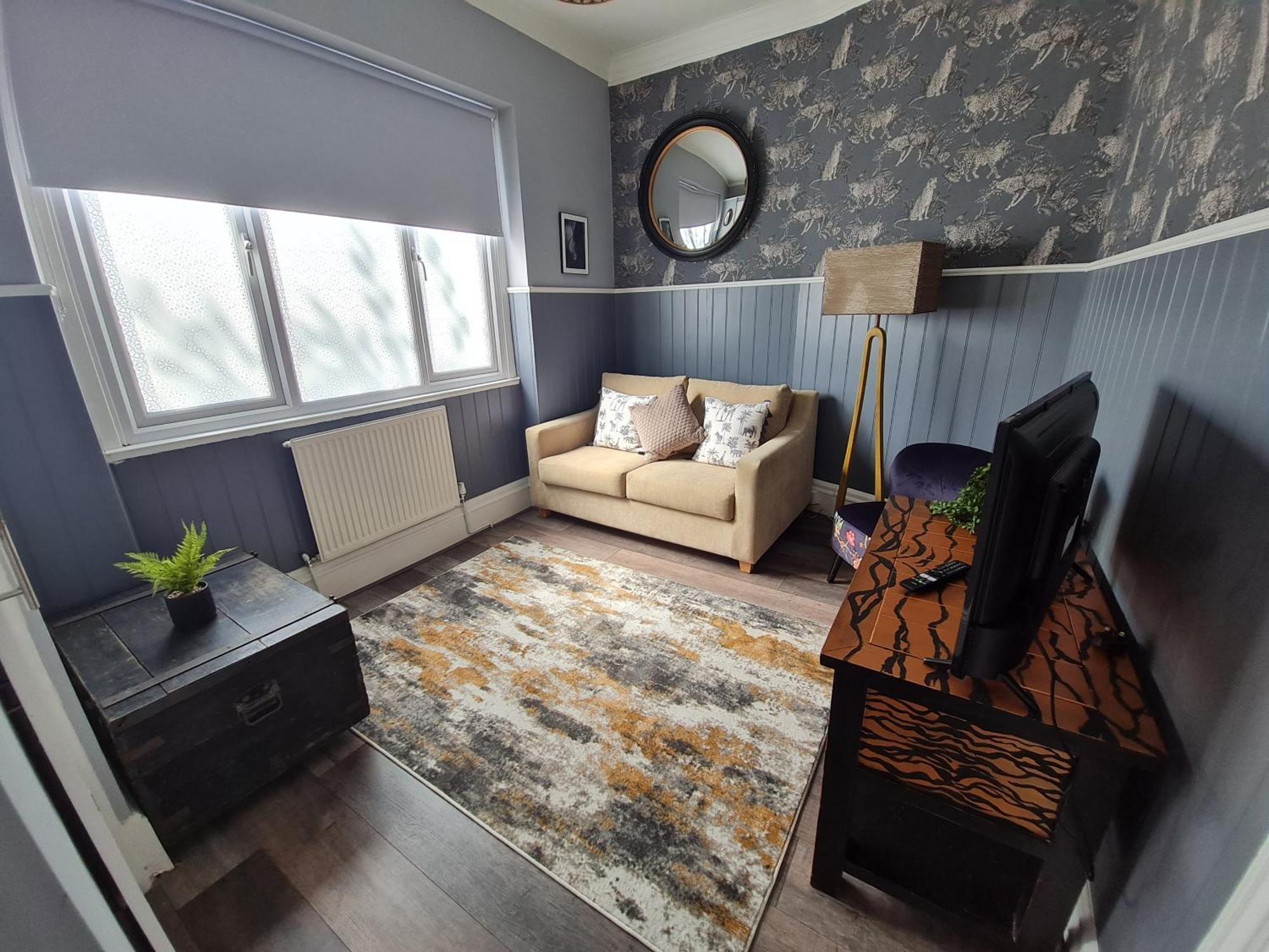 Lemur Lodge - Boutique Apartments - Short Stroll To The Beach Bournemouth Eksteriør billede