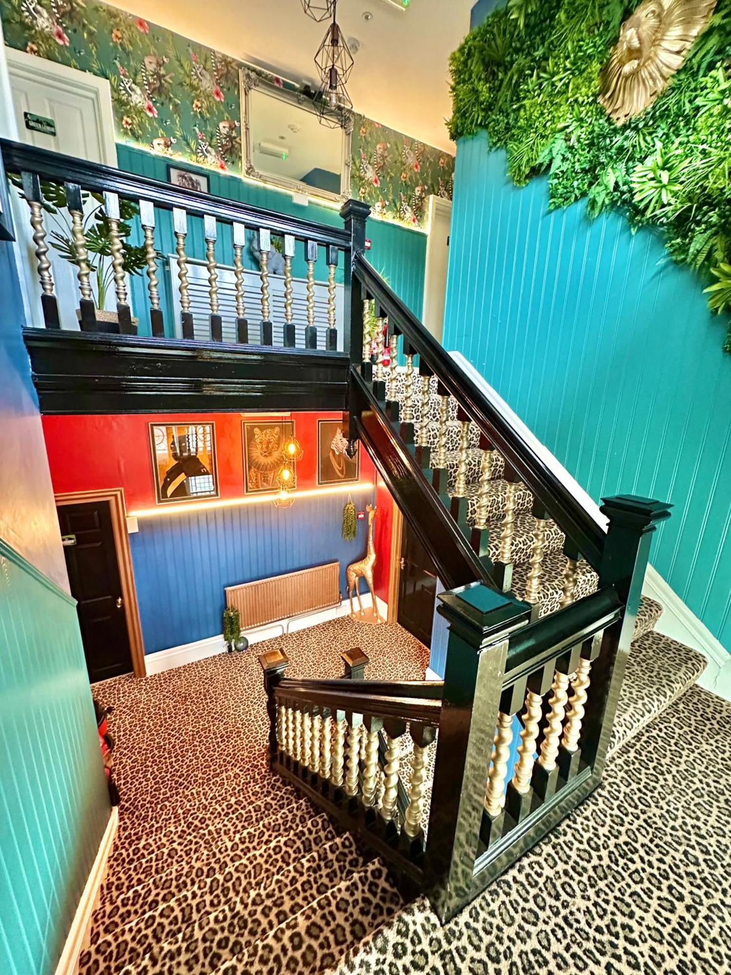 Lemur Lodge - Boutique Apartments - Short Stroll To The Beach Bournemouth Eksteriør billede